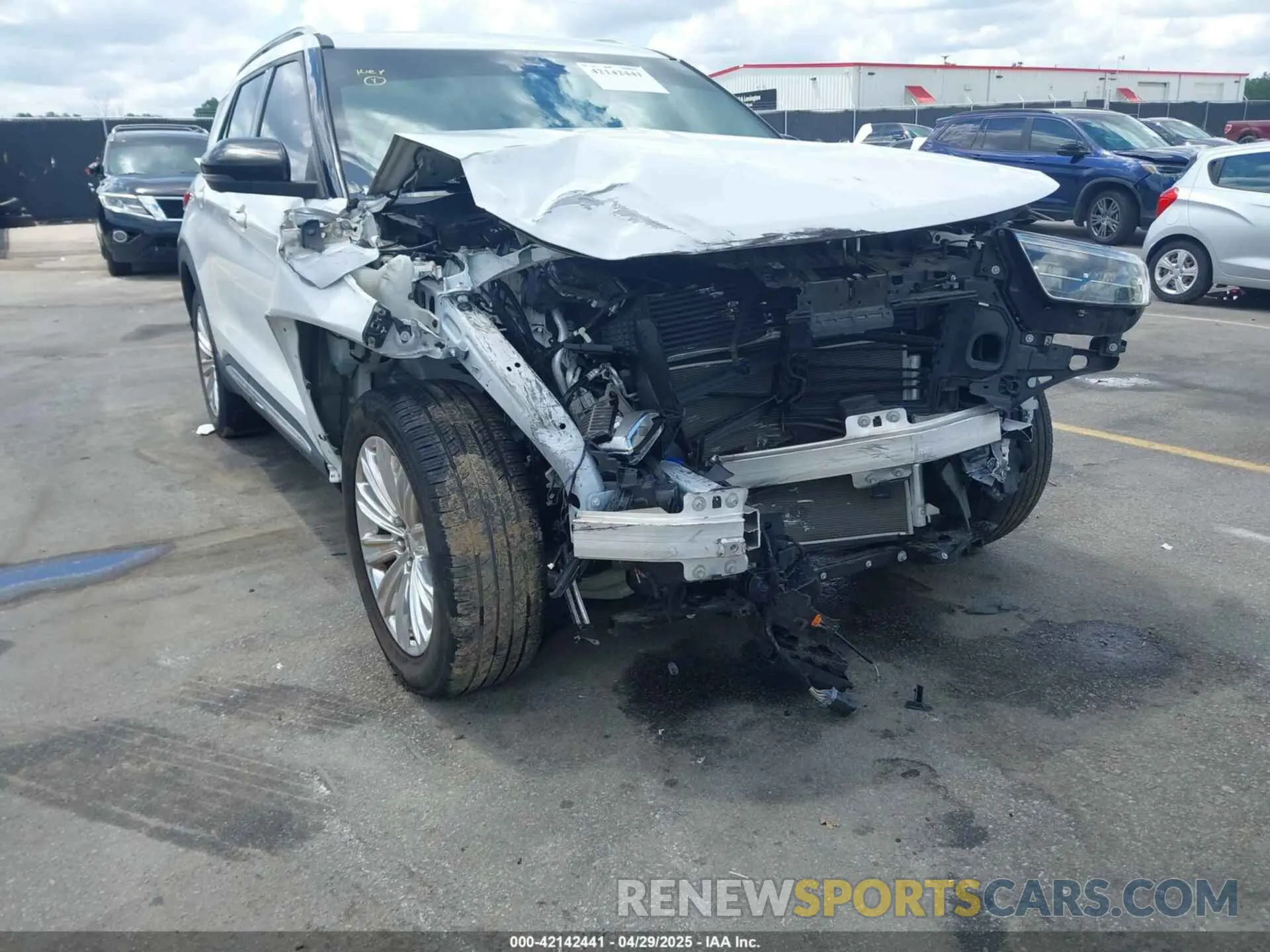 6 Фотография поврежденного автомобиля 1FMSK7FH4LGA43109 FORD EXPLORER 2020