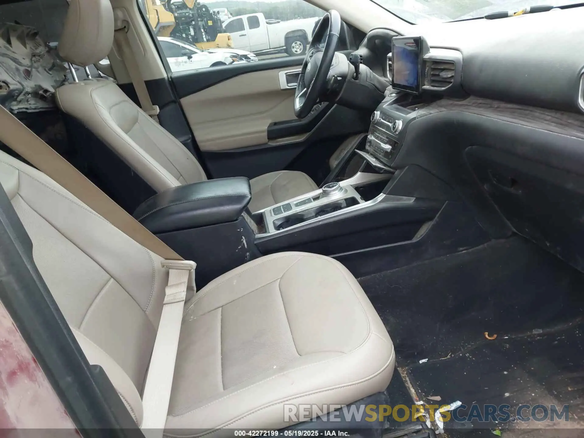 5 Photograph of a damaged car 1FMSK7FH4LGC28664 FORD EXPLORER 2020