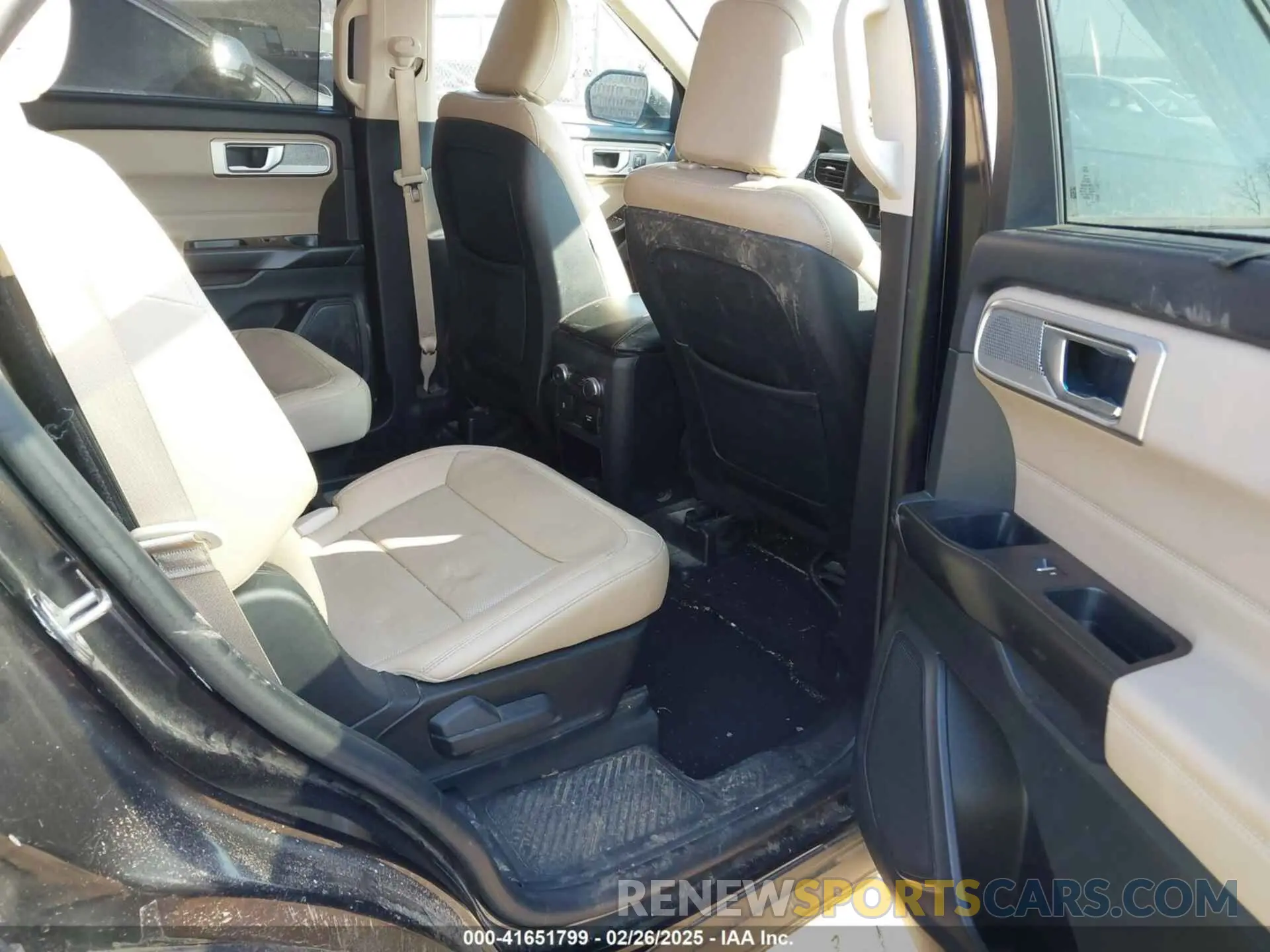 8 Фотография поврежденного автомобиля 1FMSK7FH5LGB92998 FORD EXPLORER 2020