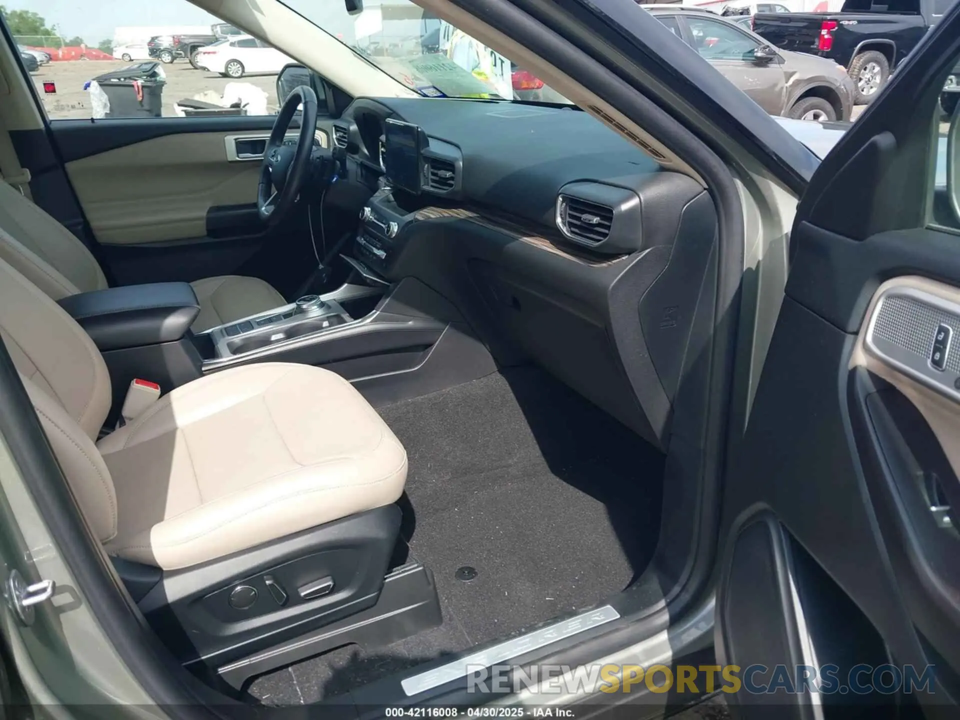 5 Фотография поврежденного автомобиля 1FMSK7FH7LGA27342 FORD EXPLORER 2020