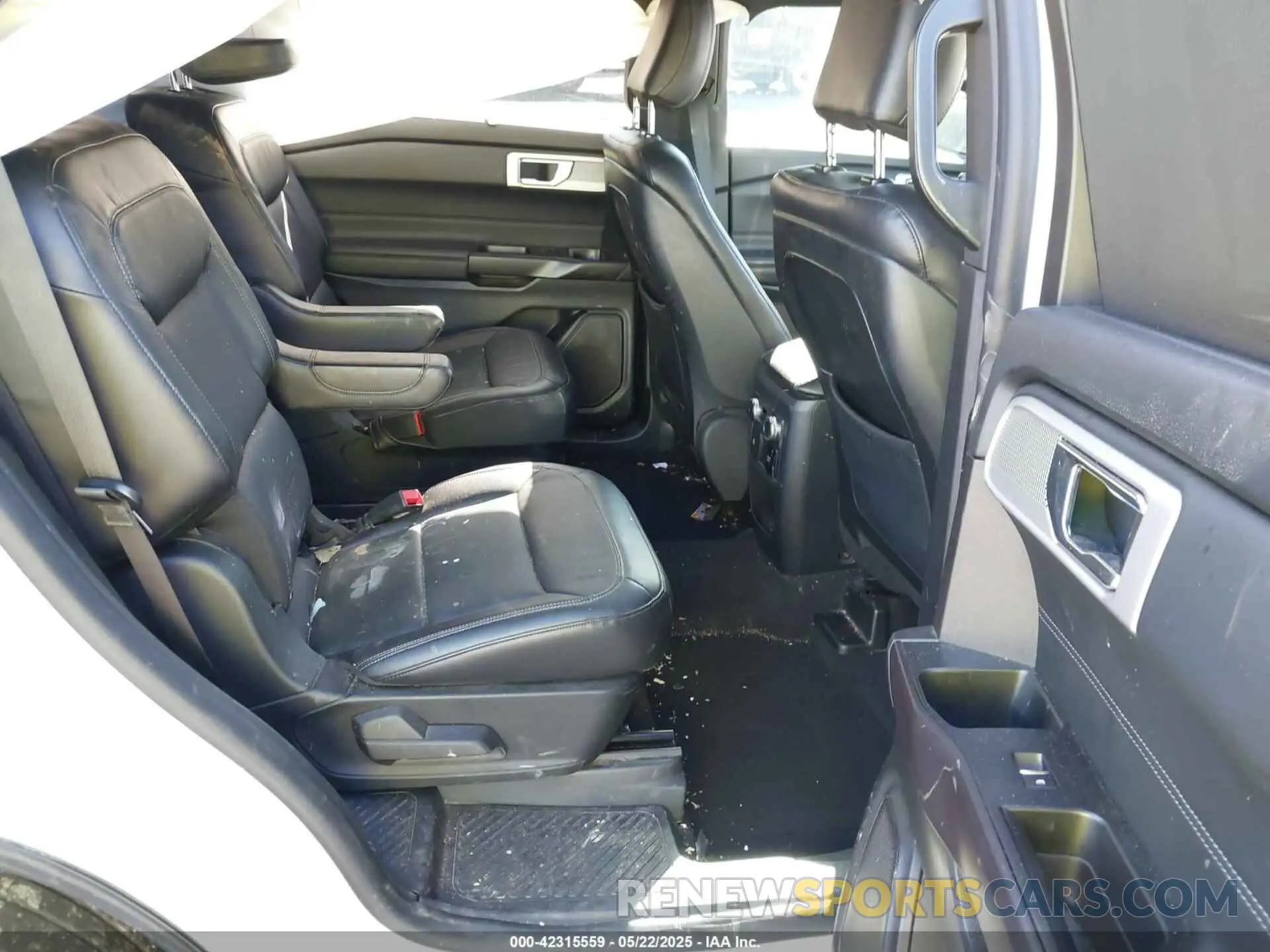 8 Фотография поврежденного автомобиля 1FMSK7FH8LGA09996 FORD EXPLORER 2020