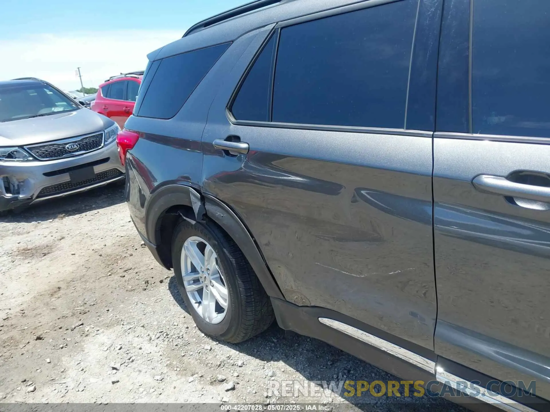 6 Photograph of a damaged car 1FMSK8DH1LGB70294 FORD EXPLORER 2020