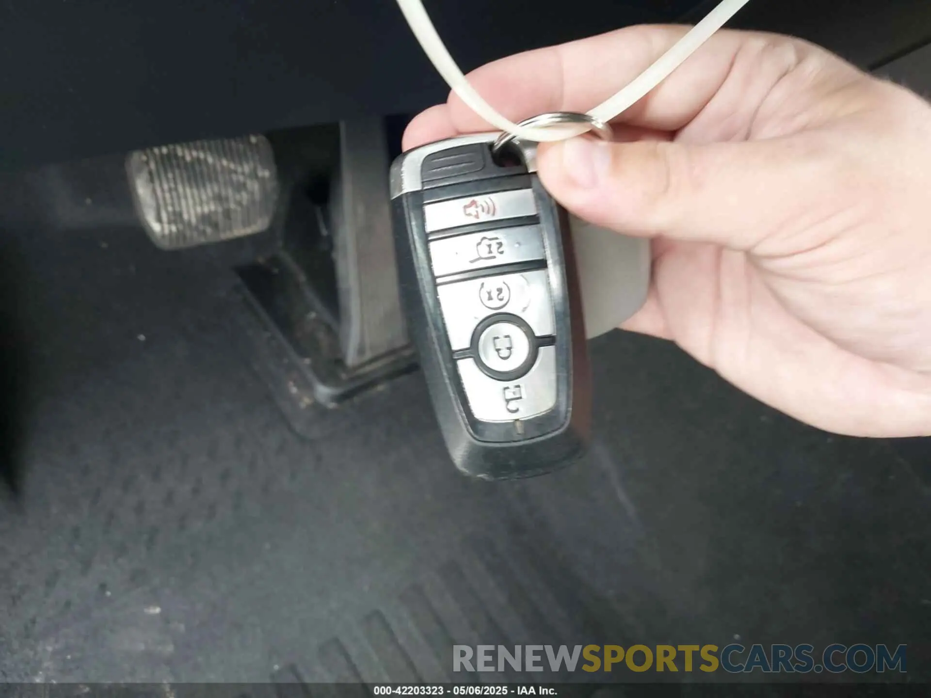 11 Фотография поврежденного автомобиля 1FMSK8DH2LGA42291 FORD EXPLORER 2020