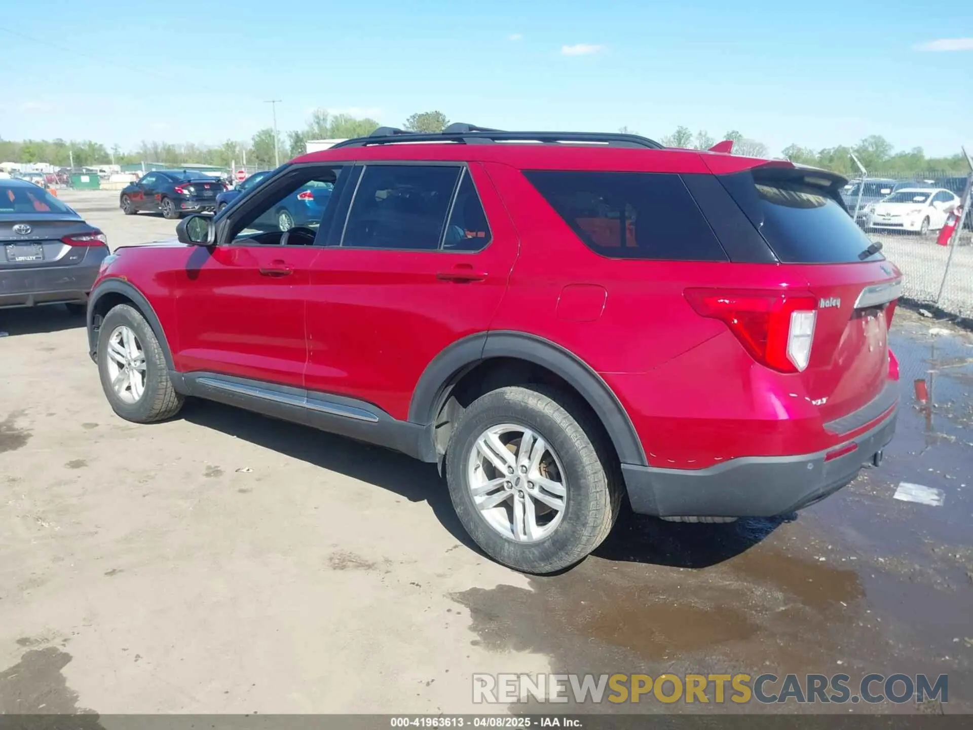 3 Фотография поврежденного автомобиля 1FMSK8DH4LGA35407 FORD EXPLORER 2020