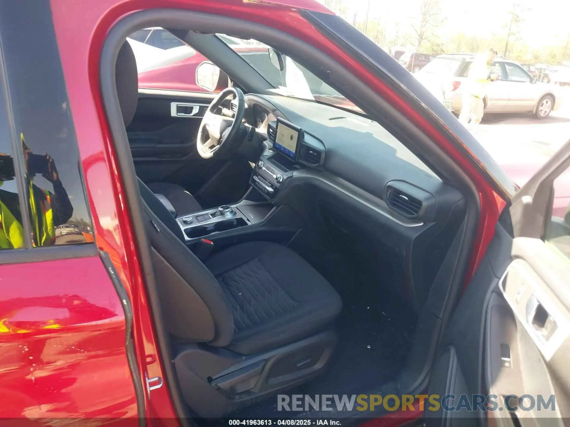 5 Фотография поврежденного автомобиля 1FMSK8DH4LGA35407 FORD EXPLORER 2020