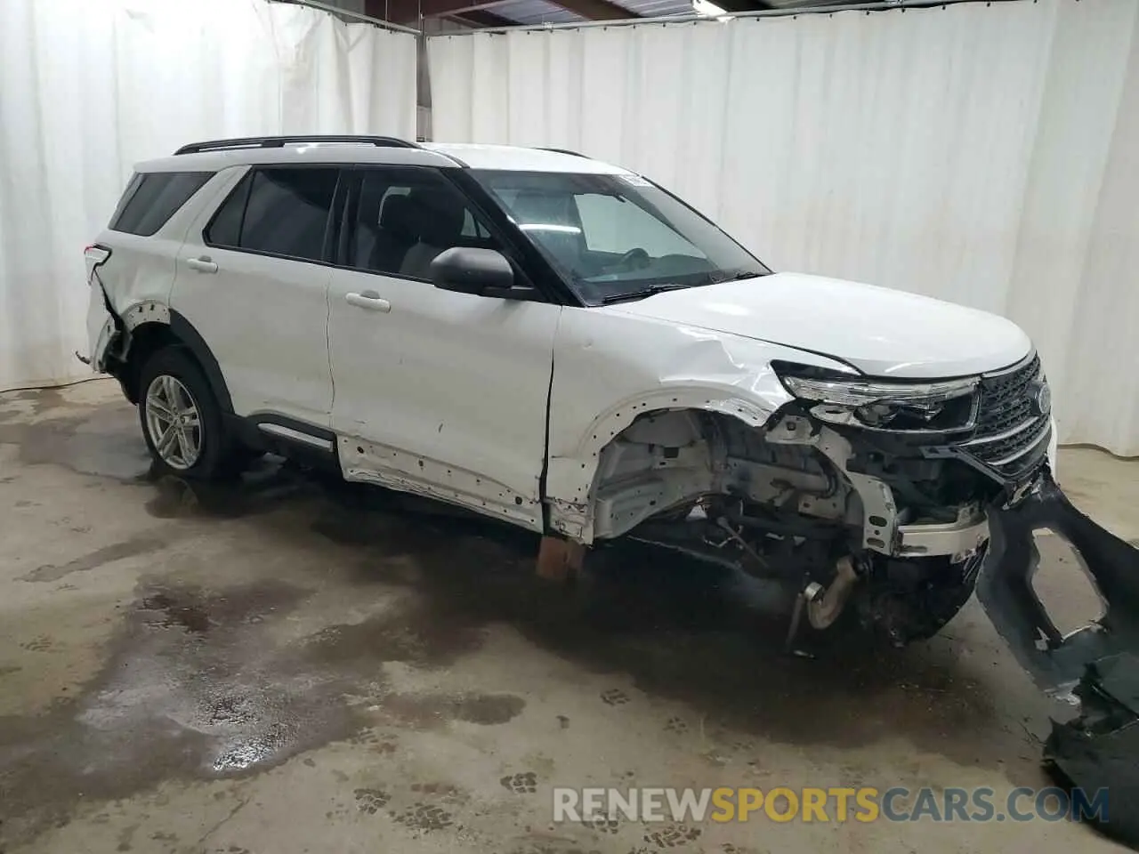 4 Photograph of a damaged car 1FMSK8DH5LGA95664 FORD EXPLORER 2020