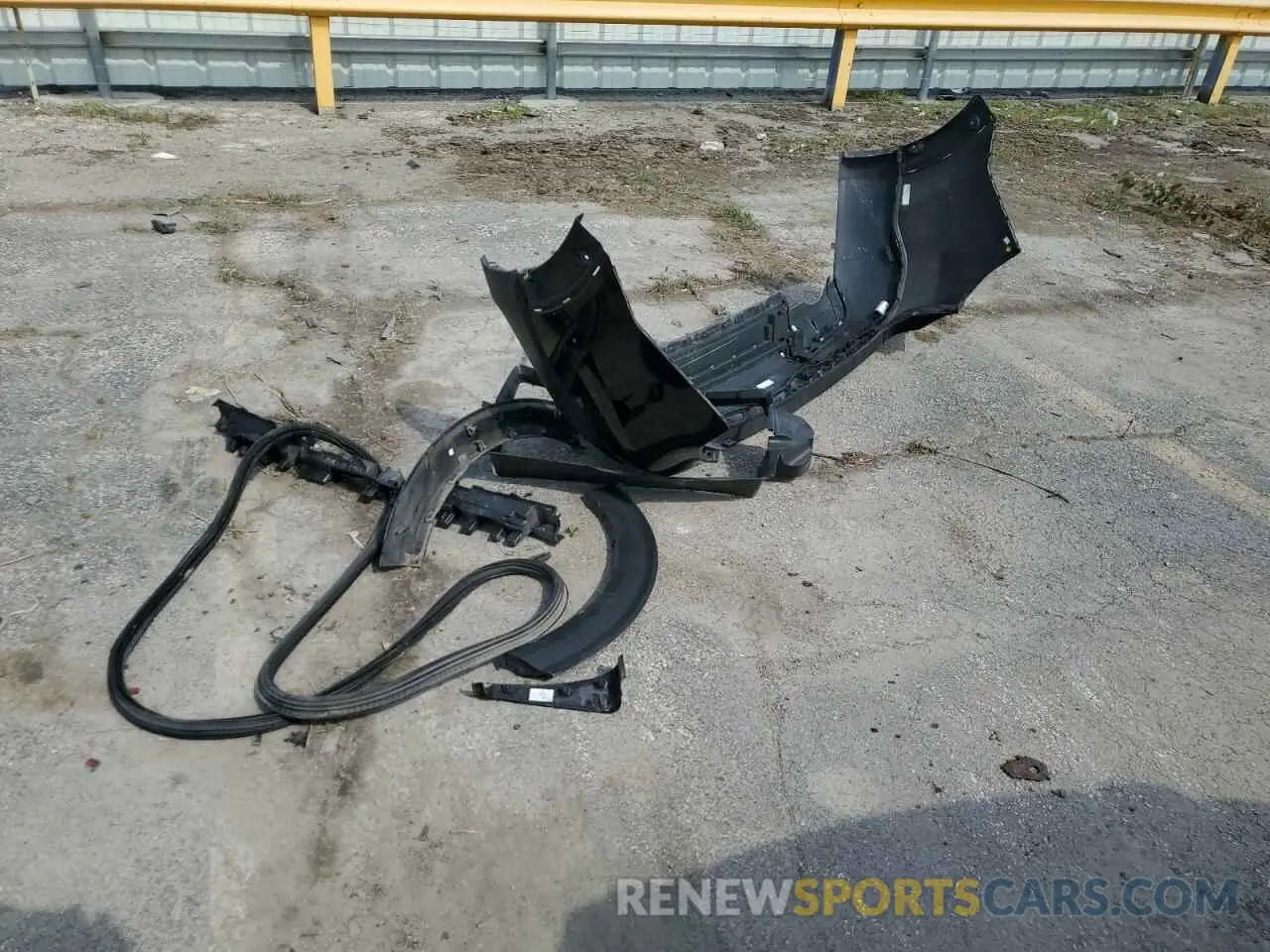 13 Photograph of a damaged car 1FMSK8DH5LGC87327 FORD EXPLORER 2020