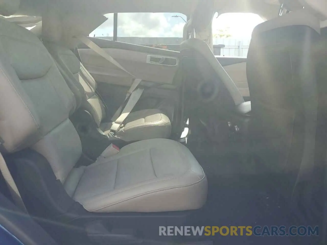 11 Photograph of a damaged car 1FMSK8DH6LGA87119 FORD EXPLORER 2020