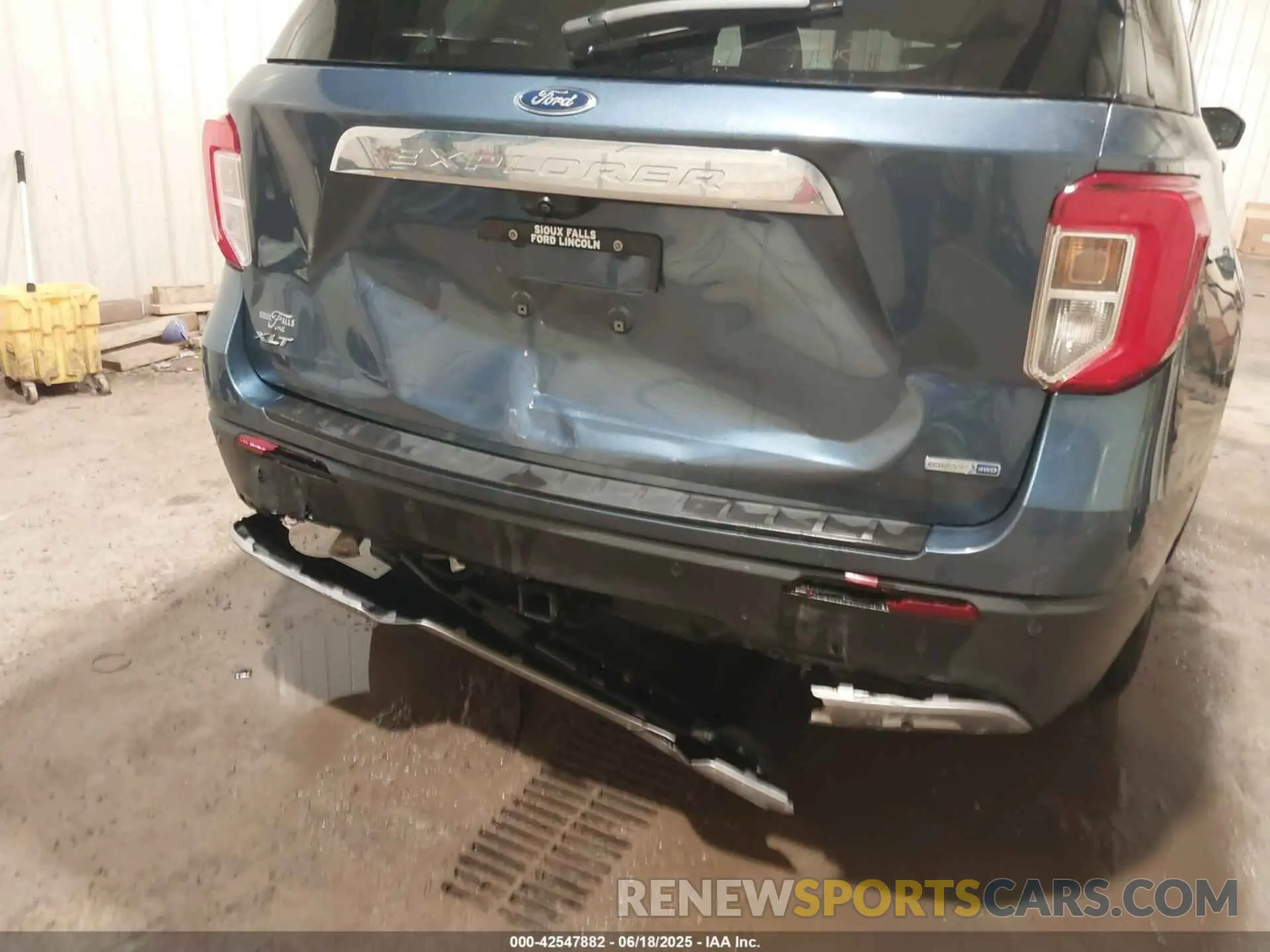 6 Photograph of a damaged car 1FMSK8DH6LGB53670 FORD EXPLORER 2020