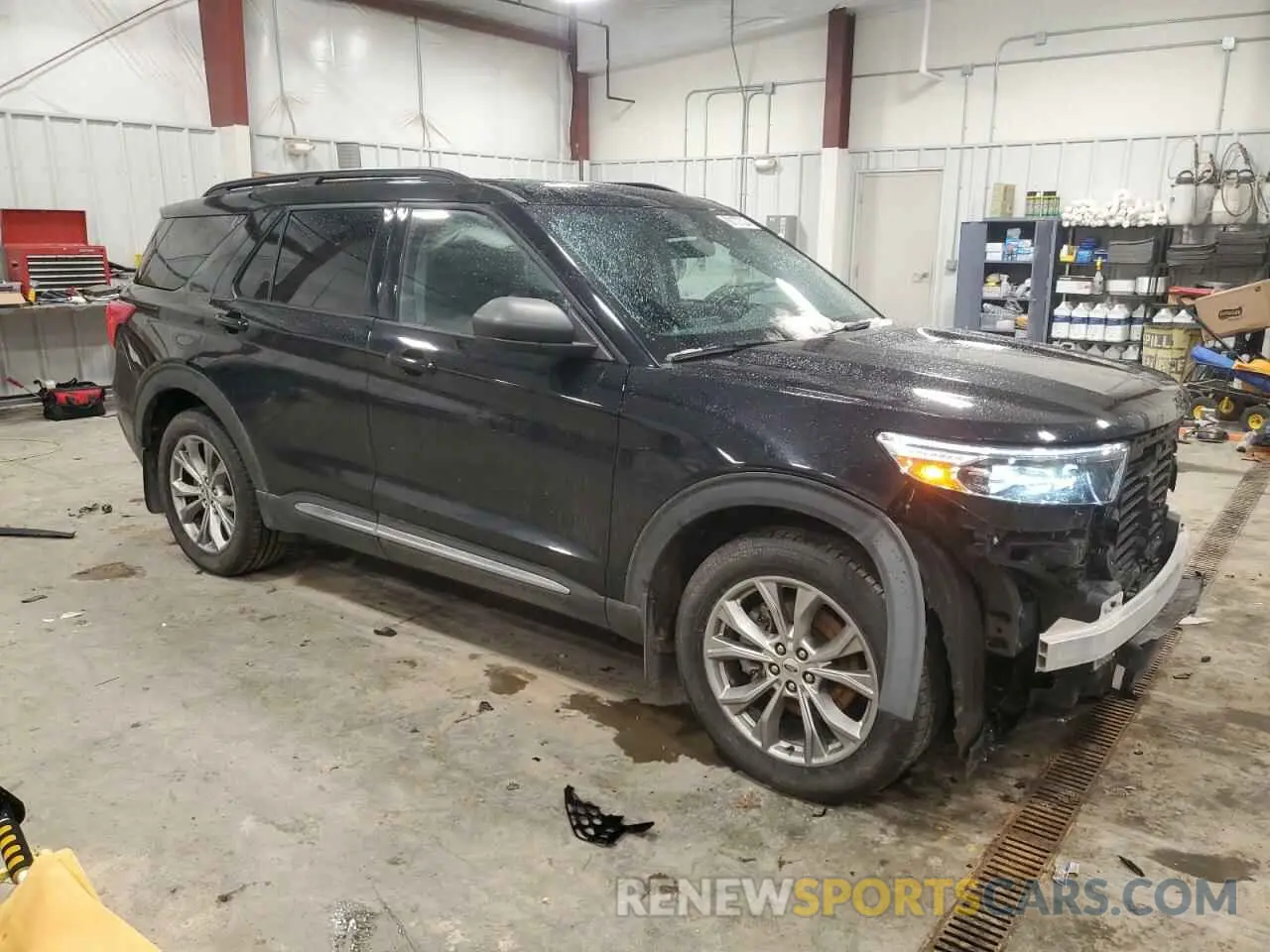 4 Фотография поврежденного автомобиля 1FMSK8DH6LGC76742 FORD EXPLORER 2020