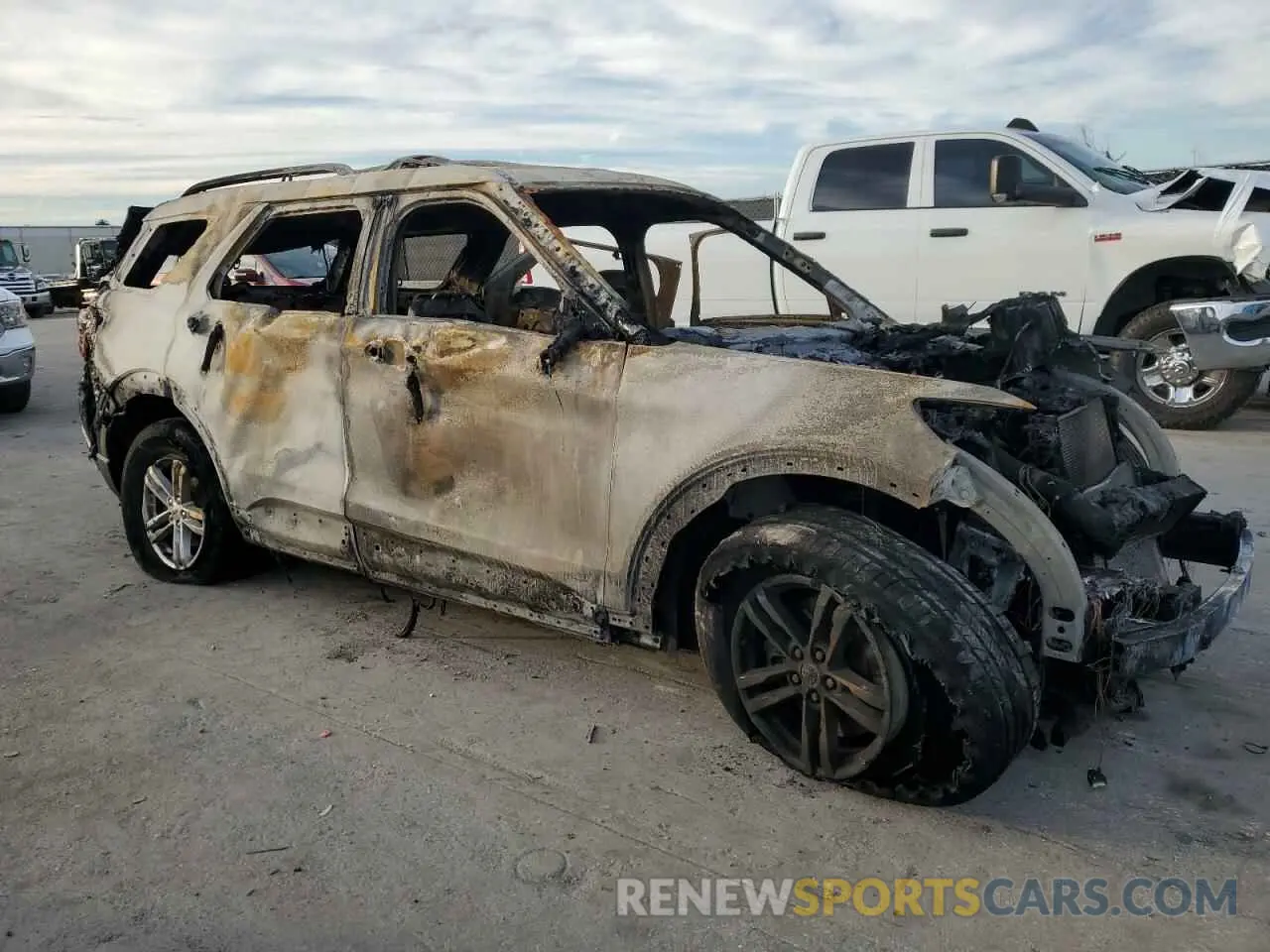 4 Фотография поврежденного автомобиля 1FMSK8DH7LGA33537 FORD EXPLORER 2020