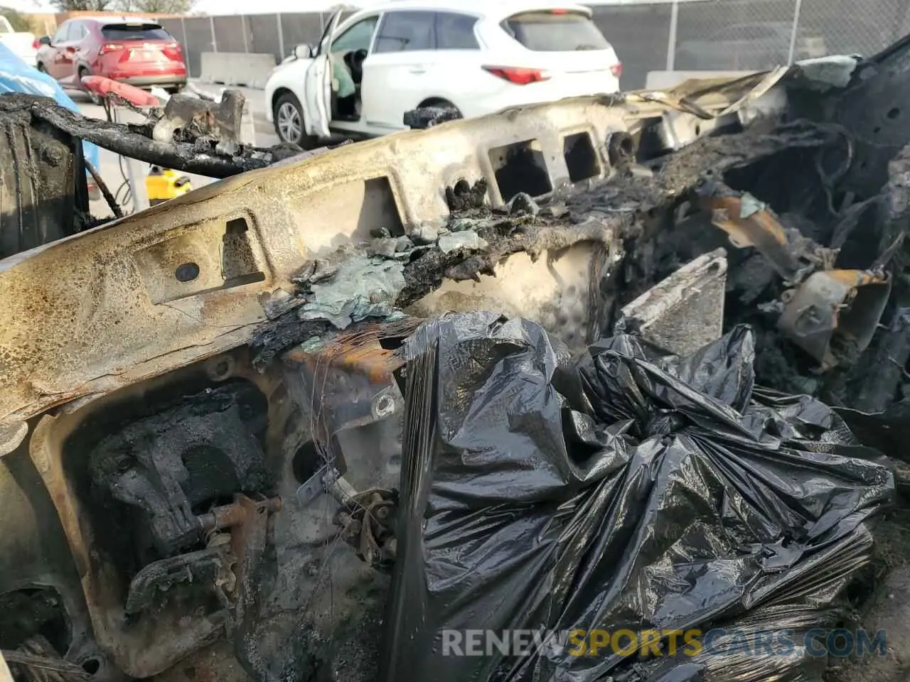 9 Фотография поврежденного автомобиля 1FMSK8DH7LGA33537 FORD EXPLORER 2020
