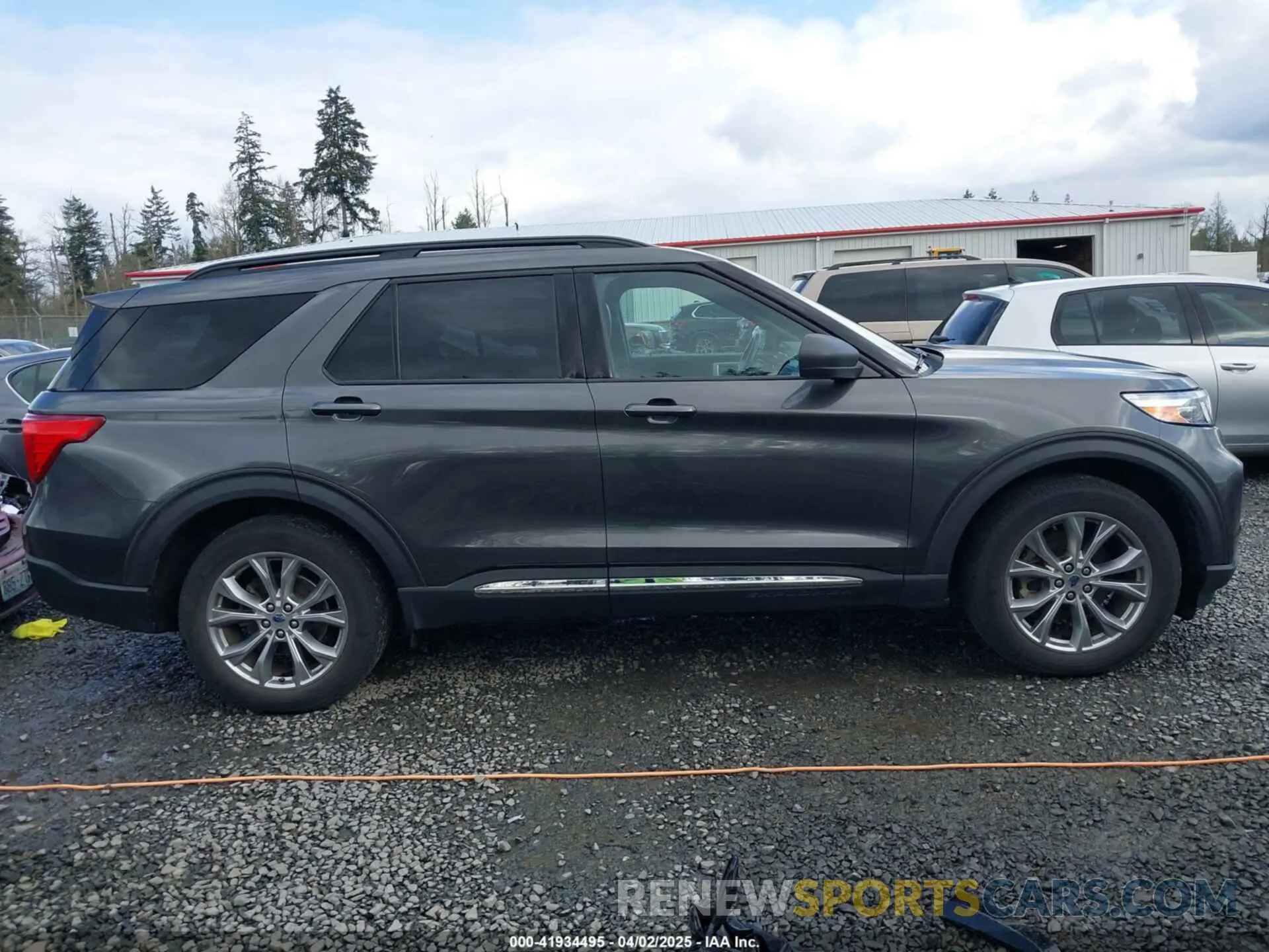 13 Фотография поврежденного автомобиля 1FMSK8DH7LGA63704 FORD EXPLORER 2020