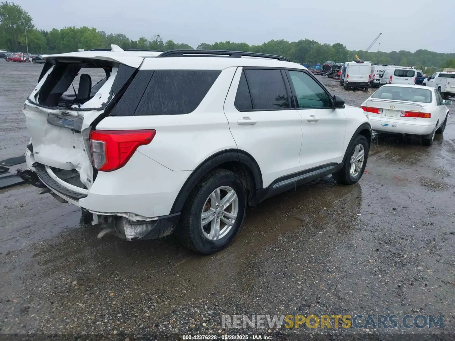 4 Photograph of a damaged car 1FMSK8DH7LGC40445 FORD EXPLORER 2020