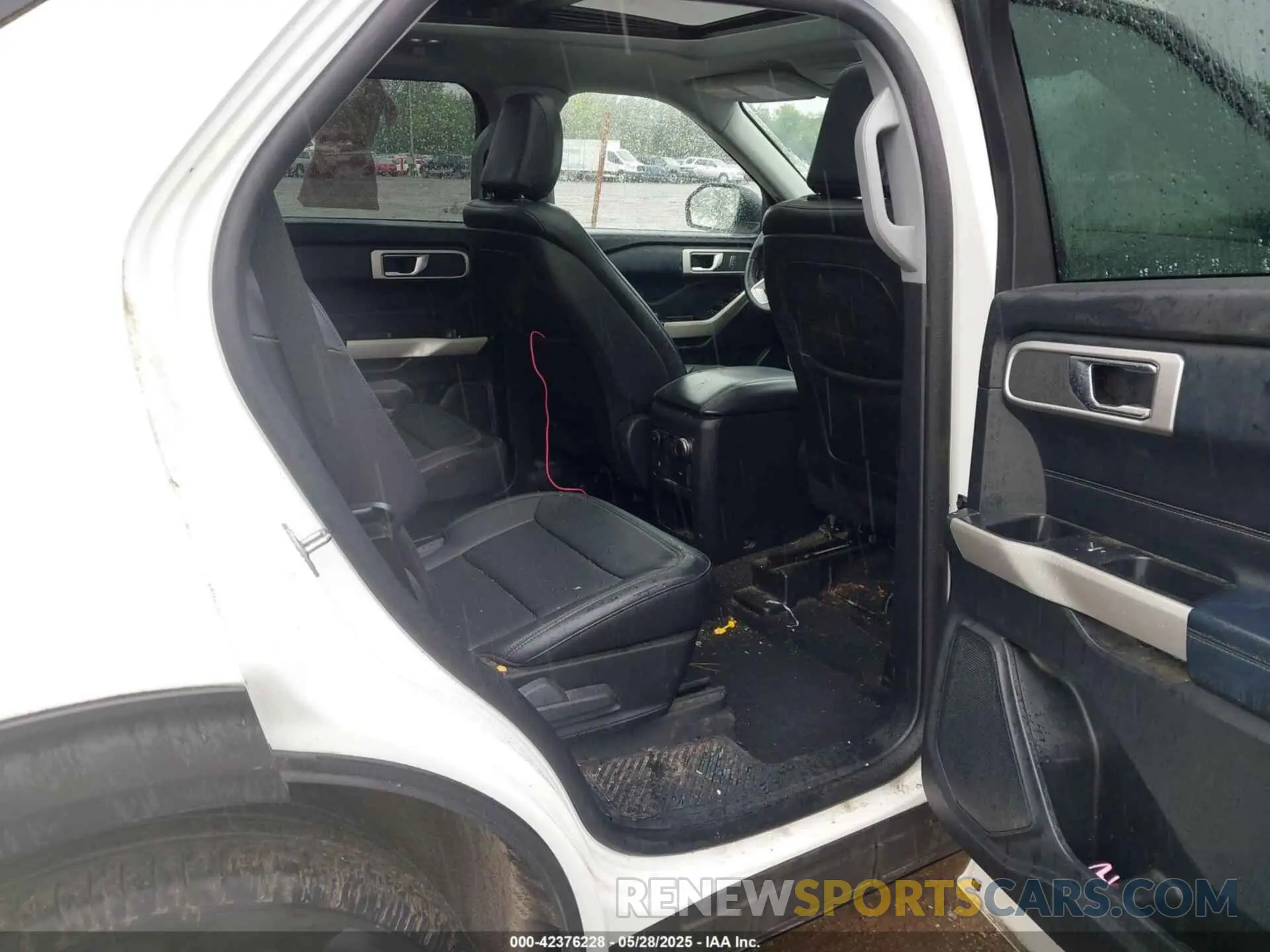 8 Photograph of a damaged car 1FMSK8DH7LGC40445 FORD EXPLORER 2020