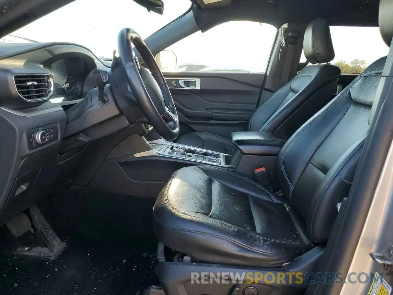 7 Фотография поврежденного автомобиля 1FMSK8DH9LGB90714 FORD EXPLORER 2020