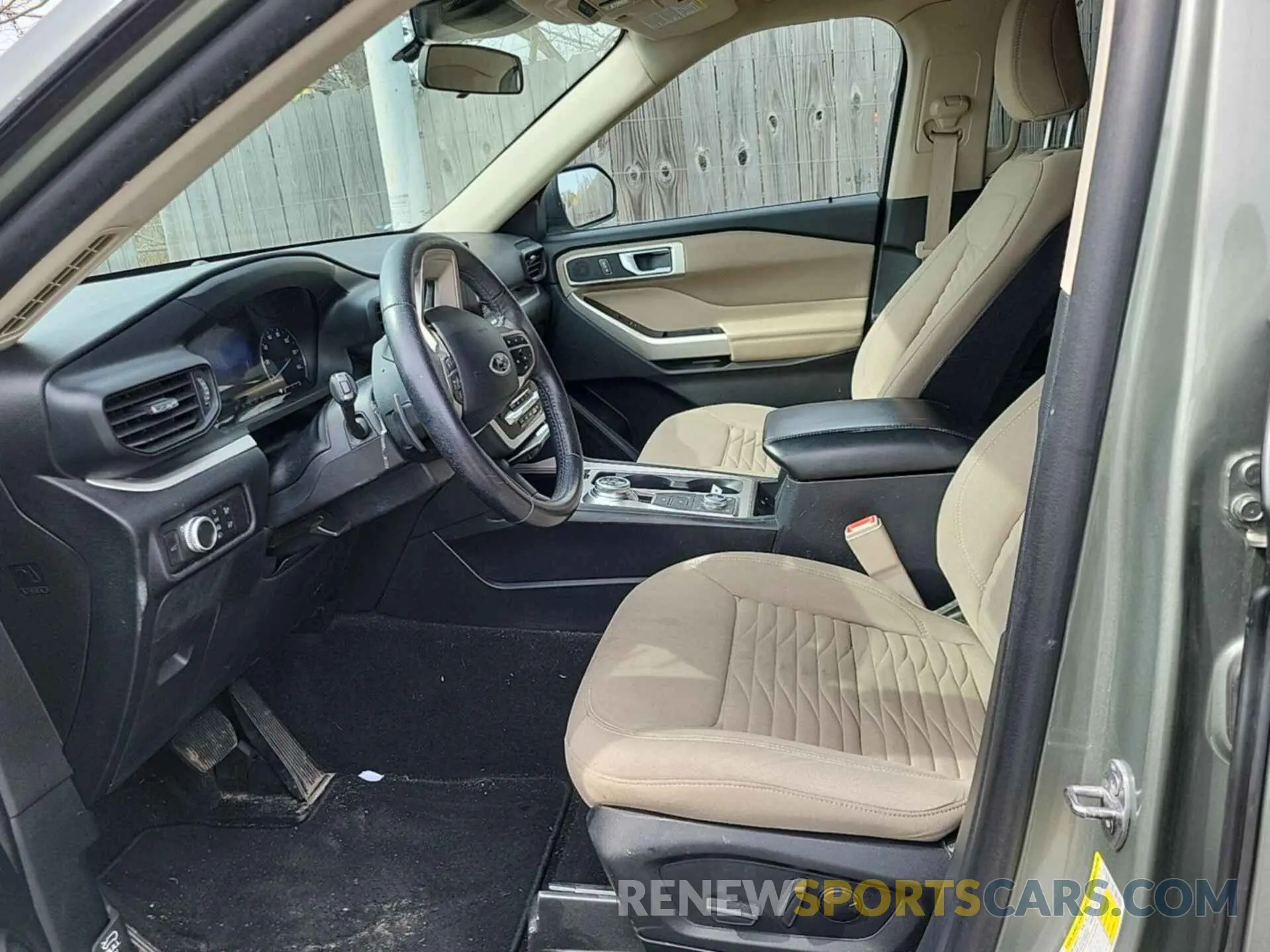 17 Фотография поврежденного автомобиля 1FMSK8DHXLGC37247 FORD EXPLORER 2020