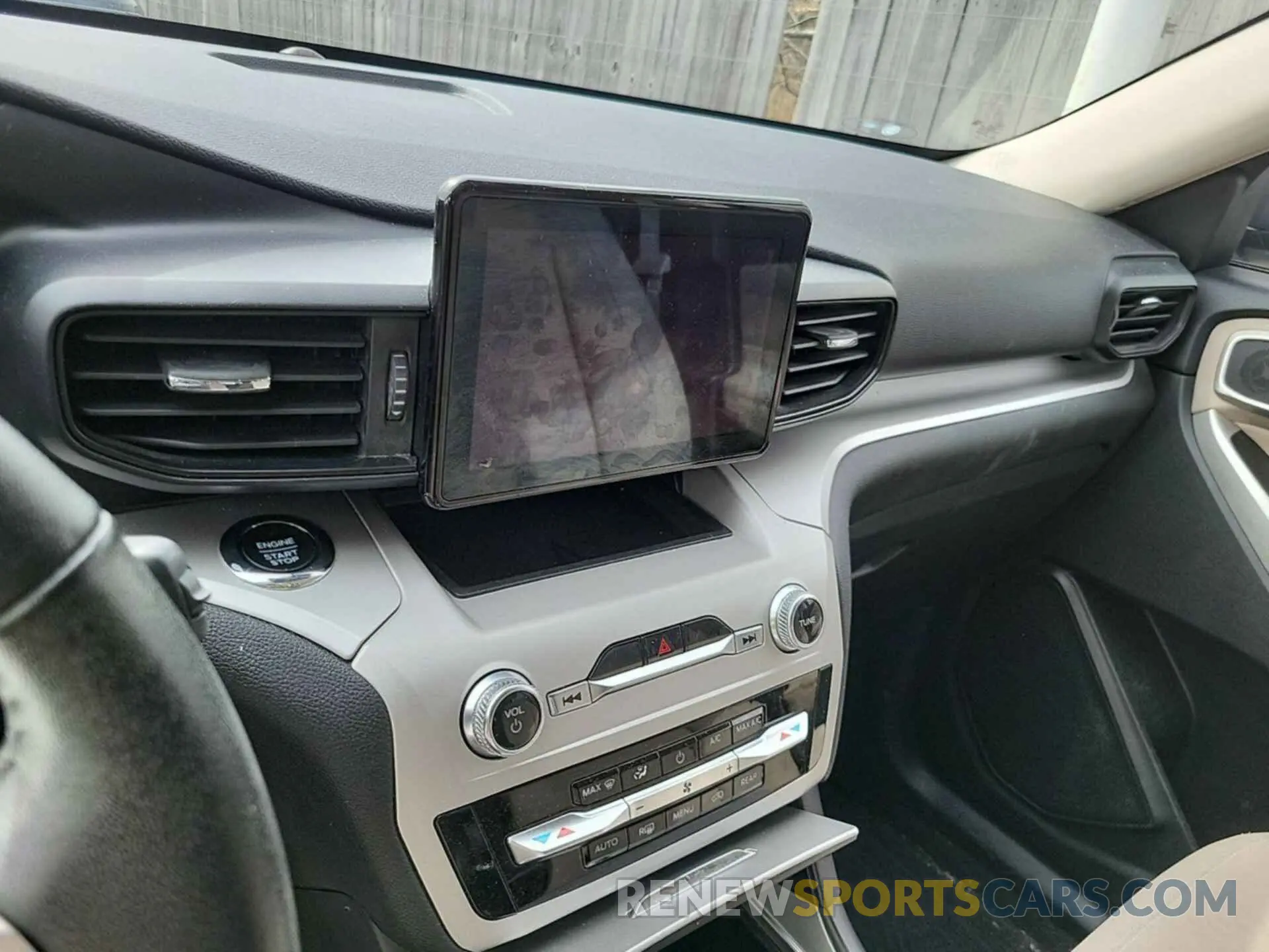 22 Фотография поврежденного автомобиля 1FMSK8DHXLGC37247 FORD EXPLORER 2020