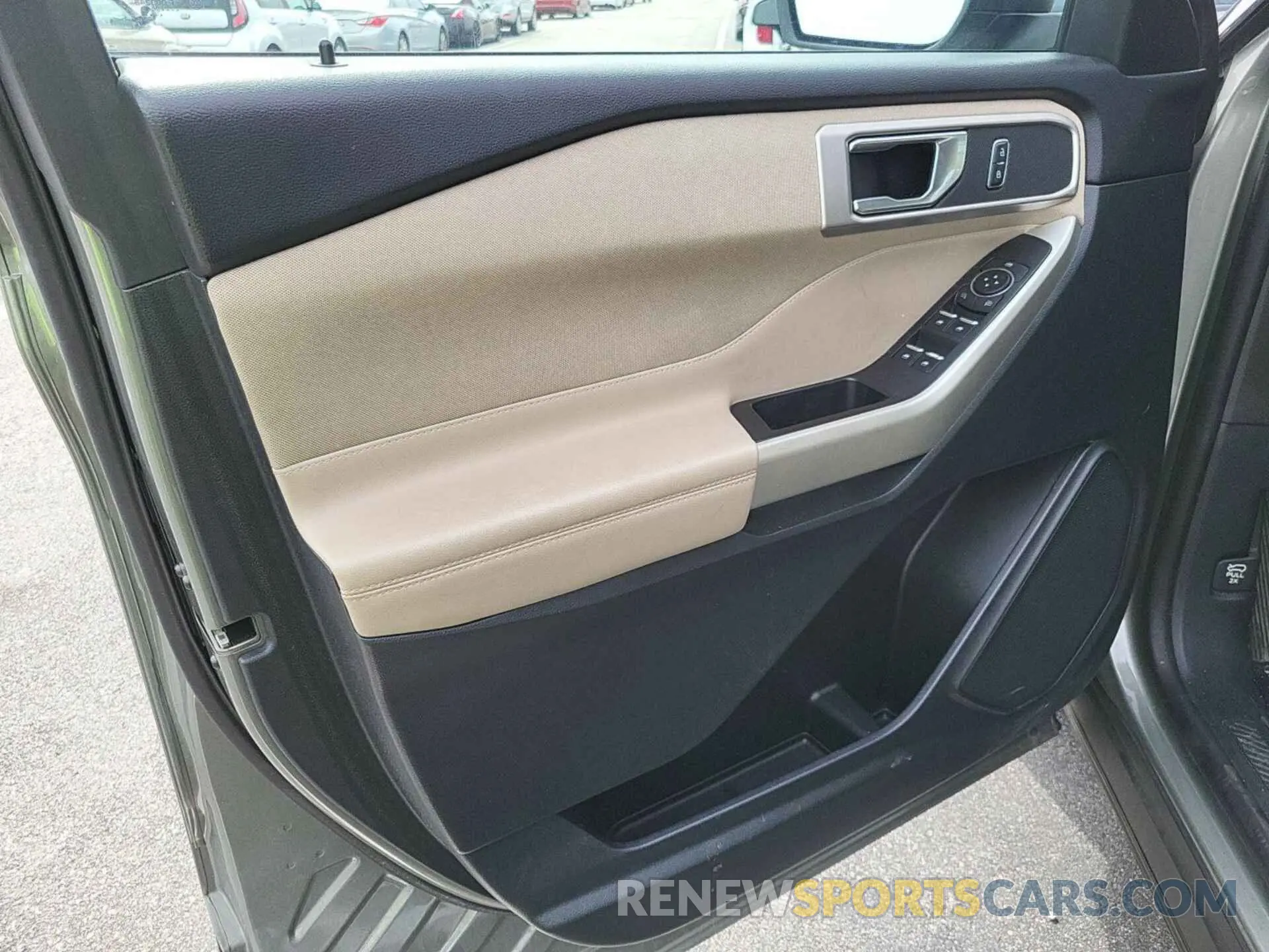 4 Фотография поврежденного автомобиля 1FMSK8DHXLGC37247 FORD EXPLORER 2020