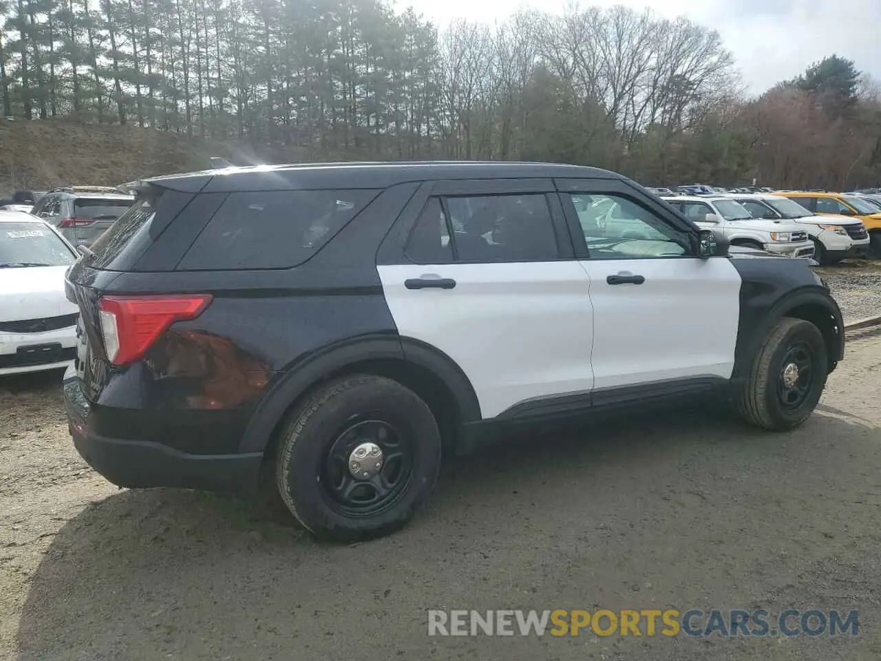 3 Photograph of a damaged car 1FM5K8AB0MGA41946 FORD EXPLORER 2021