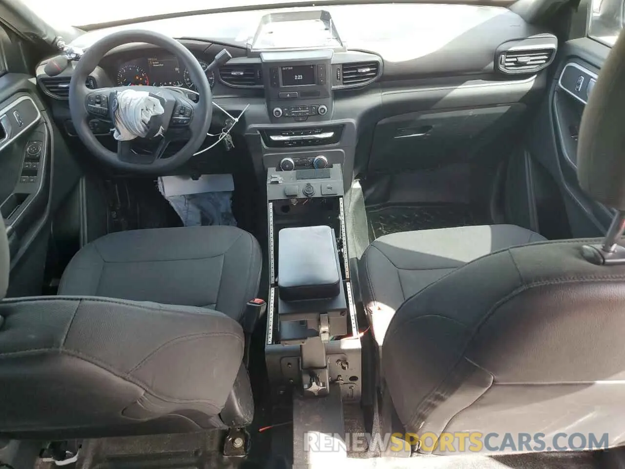 8 Фотография поврежденного автомобиля 1FM5K8AB0MGA64319 FORD EXPLORER 2021