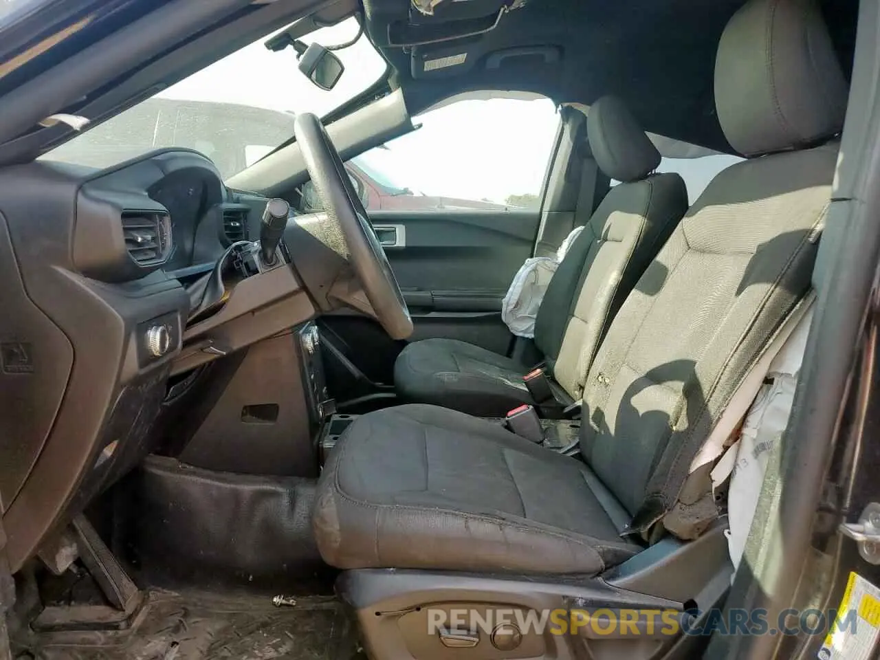 7 Фотография поврежденного автомобиля 1FM5K8AB3MGB99617 FORD EXPLORER 2021