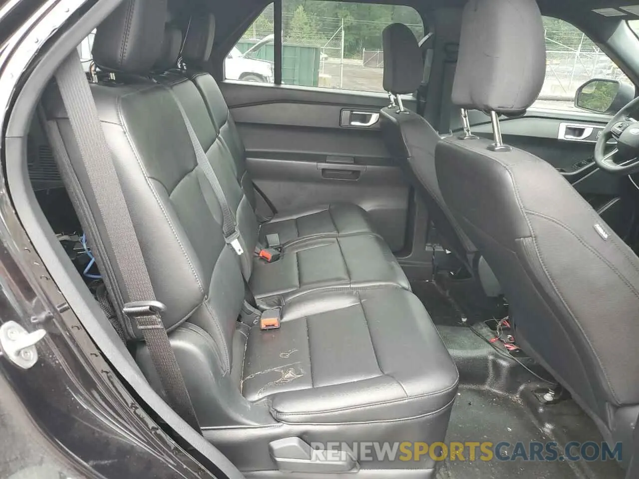 11 Photograph of a damaged car 1FM5K8AB3MGC44099 FORD EXPLORER 2021