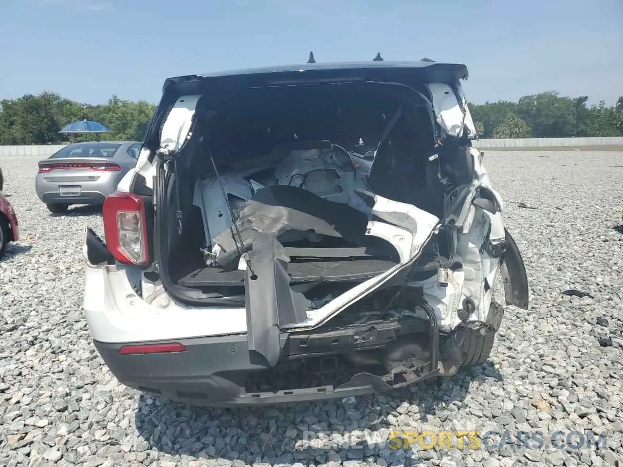 6 Фотография поврежденного автомобиля 1FM5K8AB4MGA46888 FORD EXPLORER 2021
