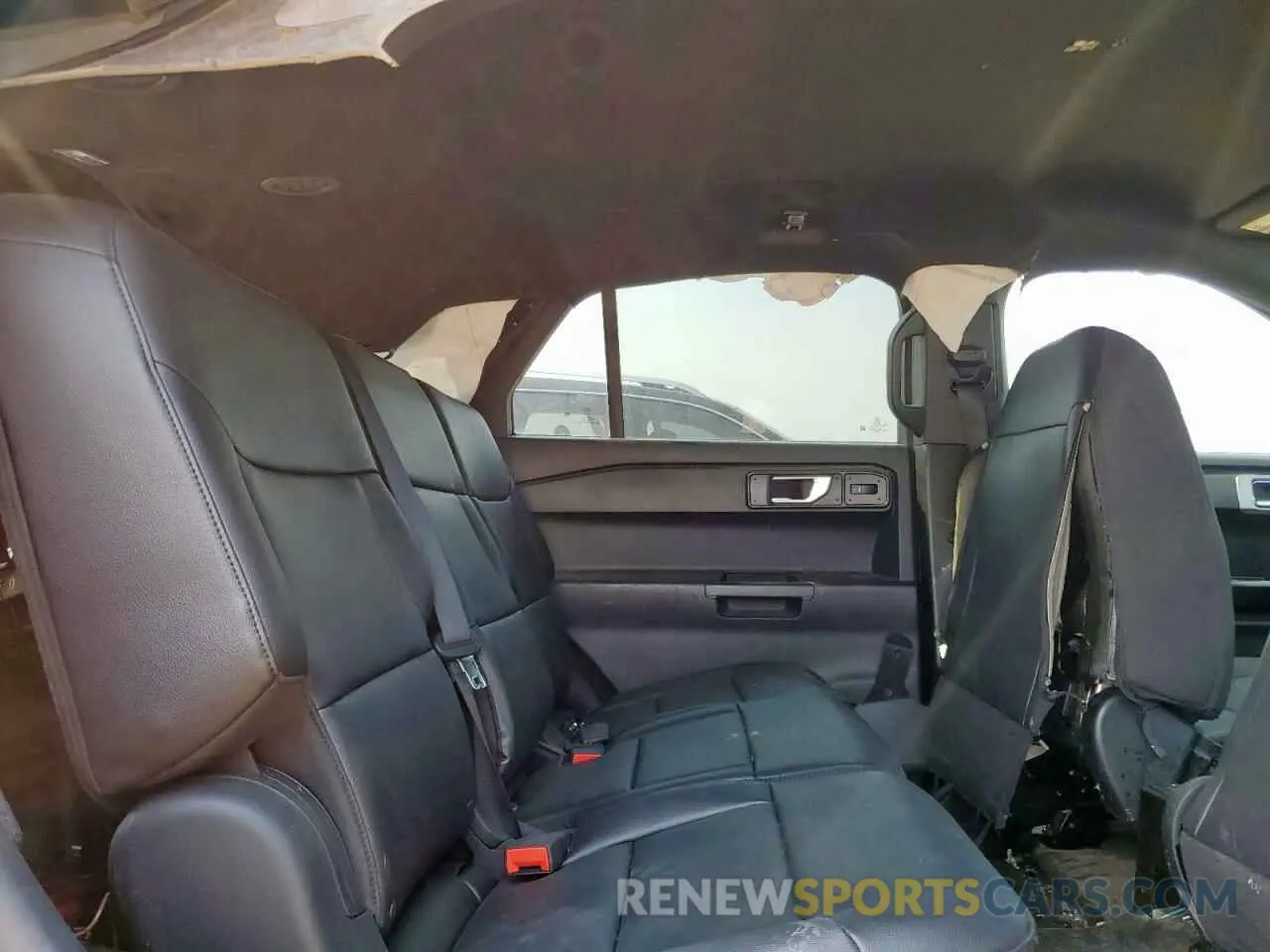 11 Photograph of a damaged car 1FM5K8AB4MGC31023 FORD EXPLORER 2021
