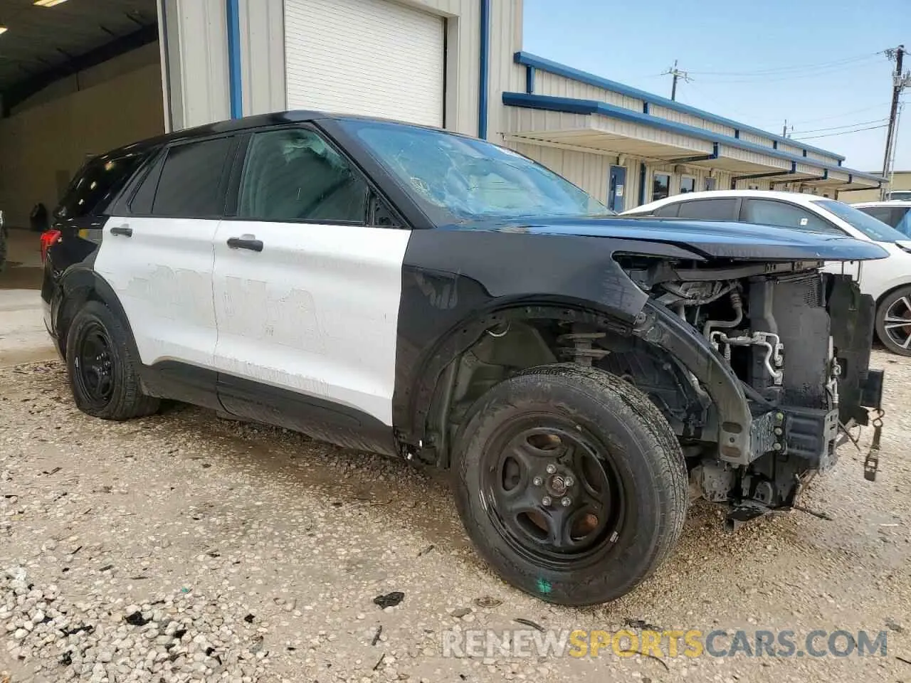 4 Photograph of a damaged car 1FM5K8AB4MGC31023 FORD EXPLORER 2021
