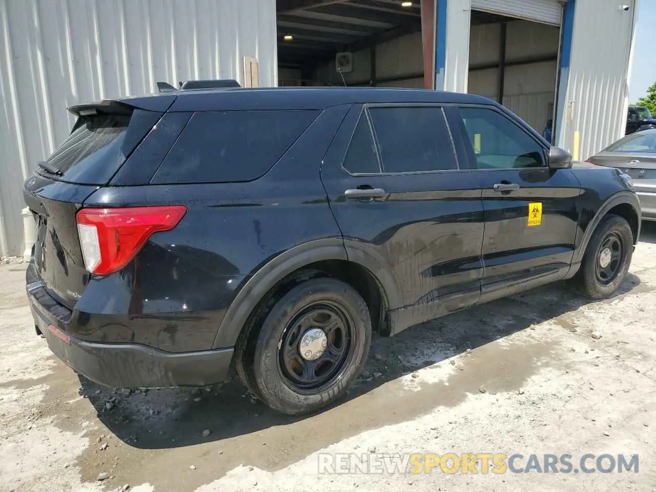 3 Фотография поврежденного автомобиля 1FM5K8AB6MGA44043 FORD EXPLORER 2021