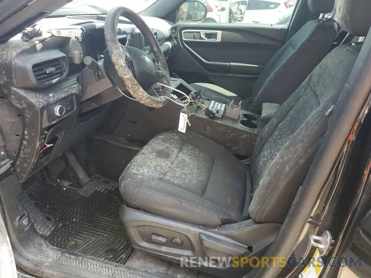 7 Фотография поврежденного автомобиля 1FM5K8AB6MGA44043 FORD EXPLORER 2021