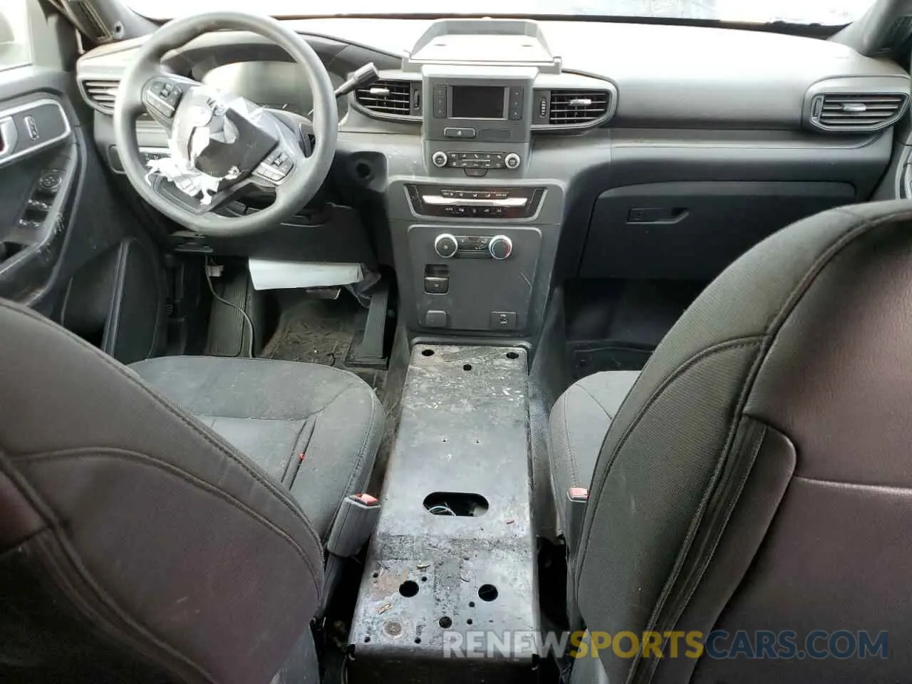 8 Фотография поврежденного автомобиля 1FM5K8AB9MGB99444 FORD EXPLORER 2021
