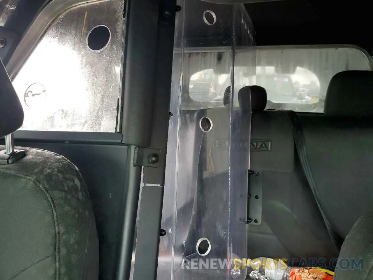 10 Фотография поврежденного автомобиля 1FM5K8ABXMGA44045 FORD EXPLORER 2021