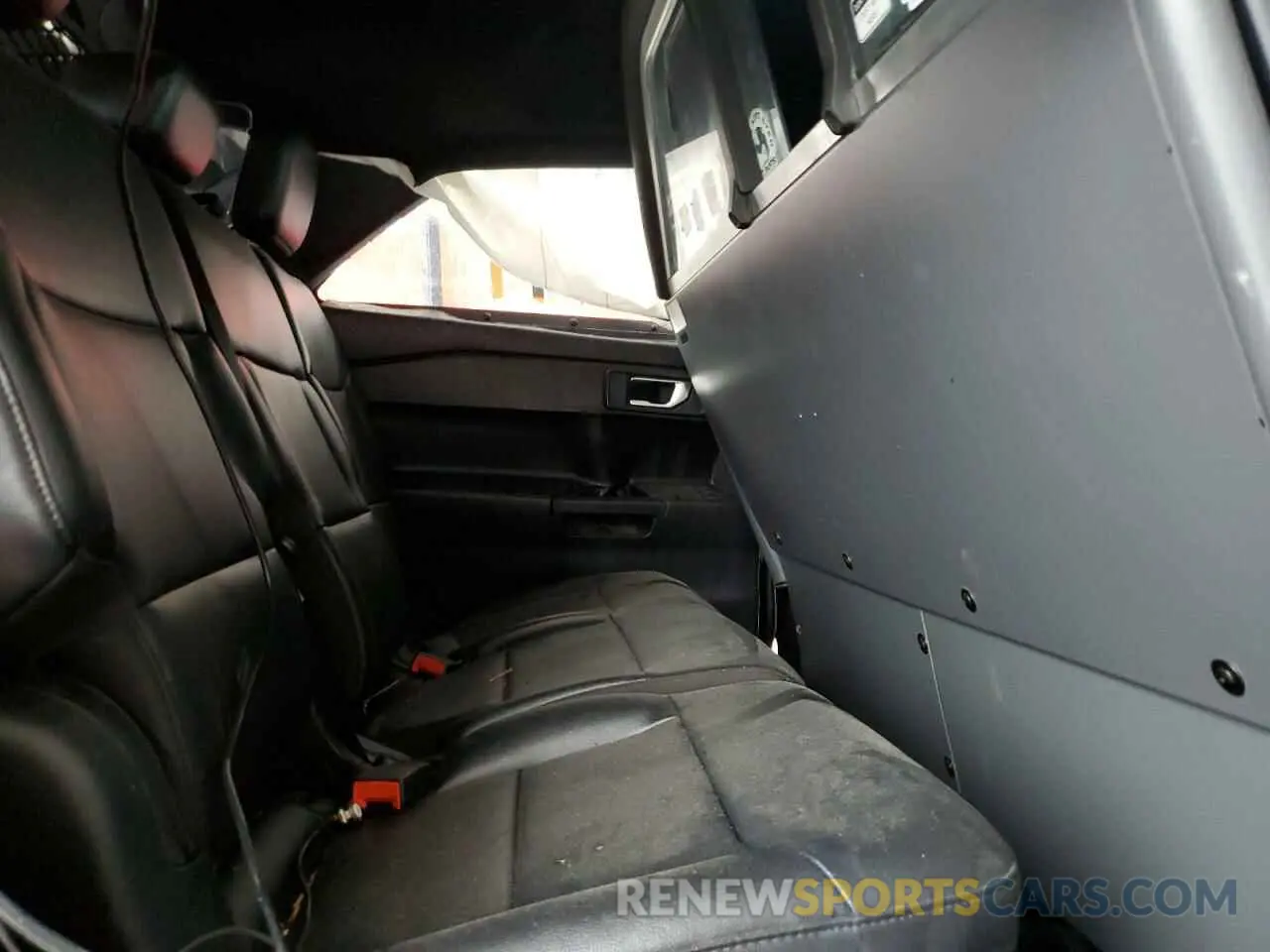 11 Фотография поврежденного автомобиля 1FM5K8ABXMGA96842 FORD EXPLORER 2021