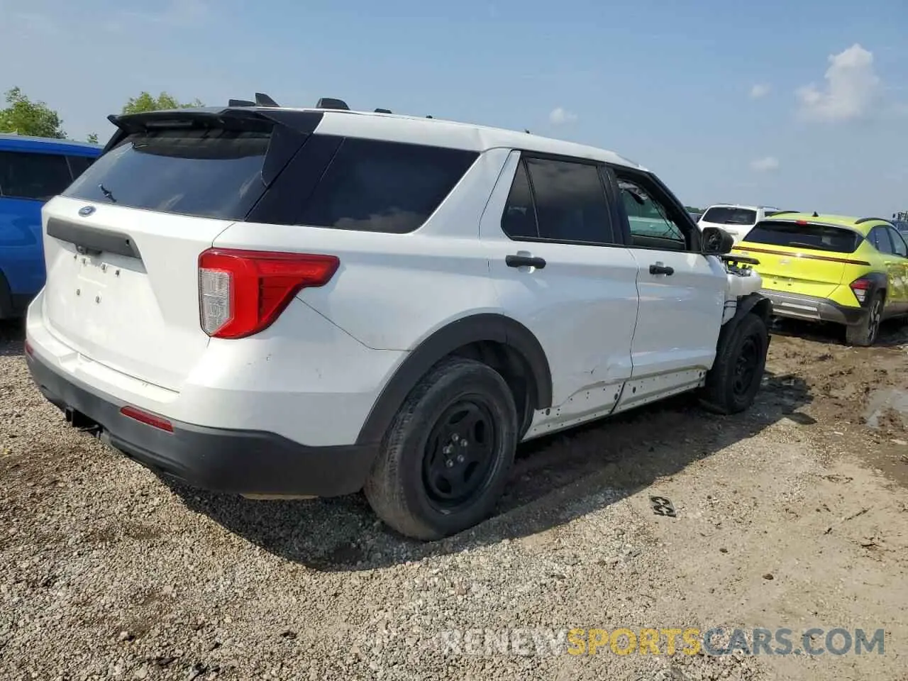 3 Photograph of a damaged car 1FM5K8AW7MNA13592 FORD EXPLORER 2021