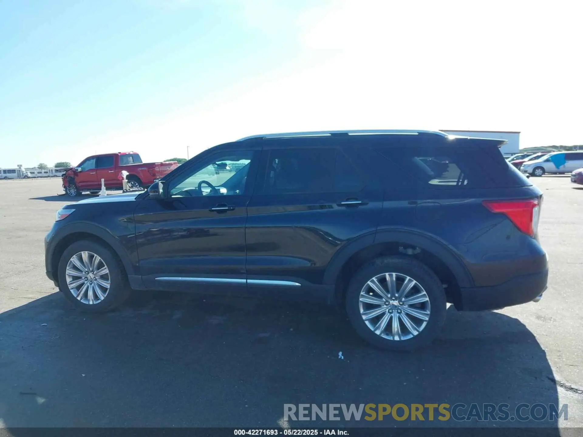 14 Photograph of a damaged car 1FM5K8FW3MNA09533 FORD EXPLORER 2021