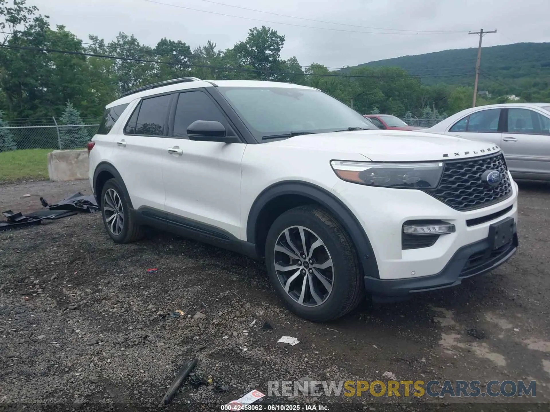 1 Photograph of a damaged car 1FM5K8GC0MGB09937 FORD EXPLORER 2021