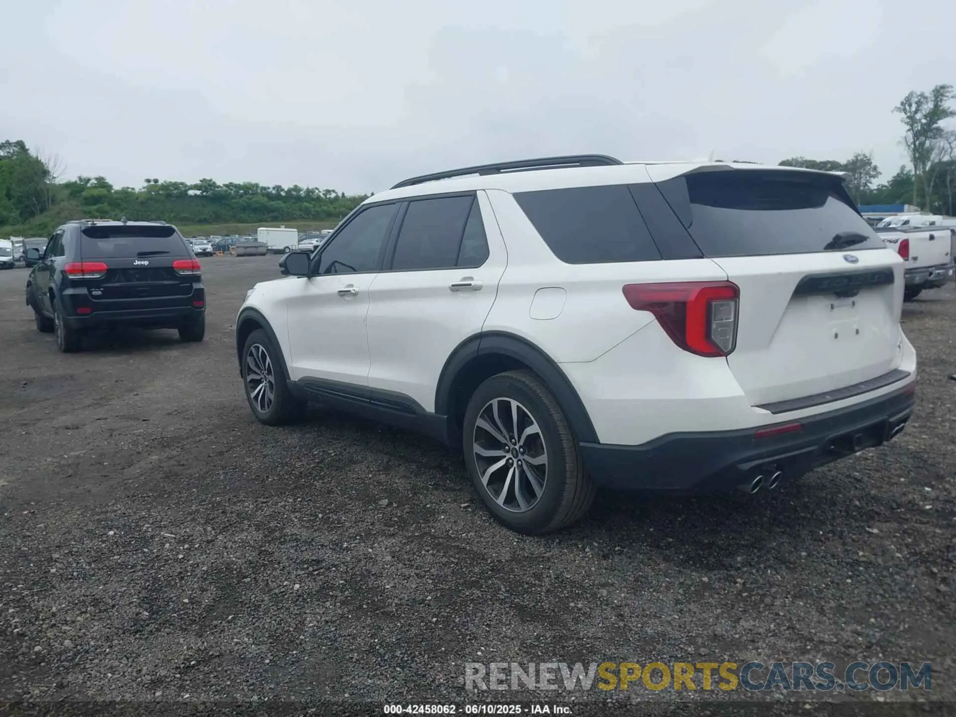 3 Photograph of a damaged car 1FM5K8GC0MGB09937 FORD EXPLORER 2021
