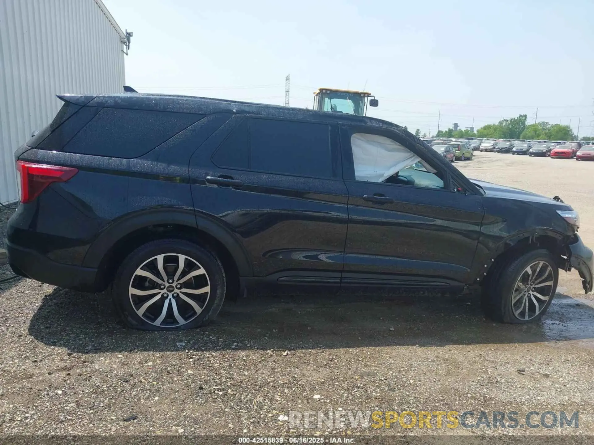 13 Фотография поврежденного автомобиля 1FM5K8GC1MGB25662 FORD EXPLORER 2021