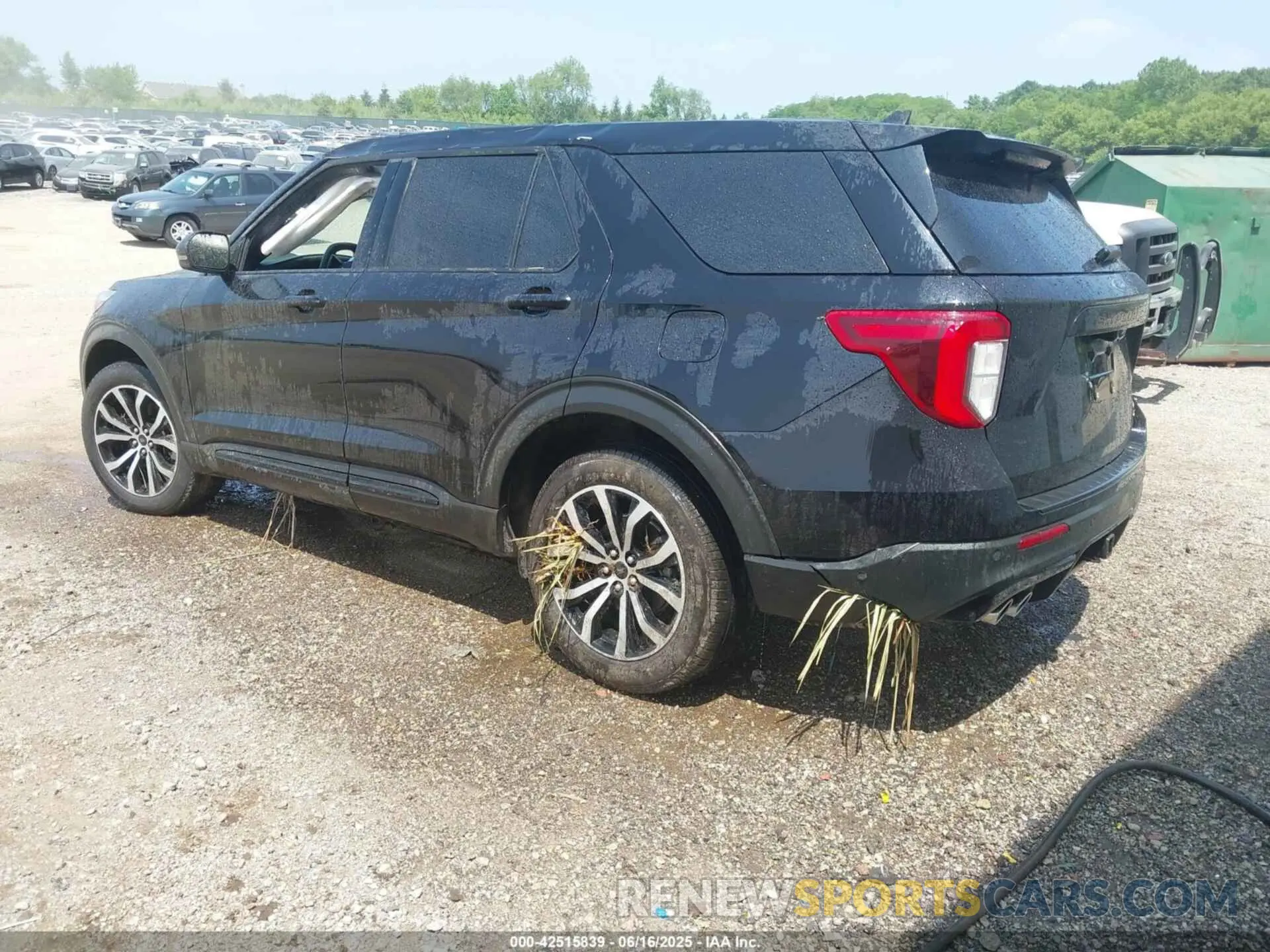 3 Фотография поврежденного автомобиля 1FM5K8GC1MGB25662 FORD EXPLORER 2021