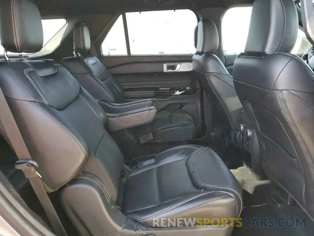 11 Фотография поврежденного автомобиля 1FM5K8GC3MGB32354 FORD EXPLORER 2021