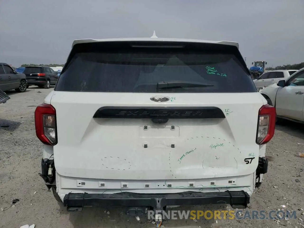 6 Фотография поврежденного автомобиля 1FM5K8GC3MGB40583 FORD EXPLORER 2021