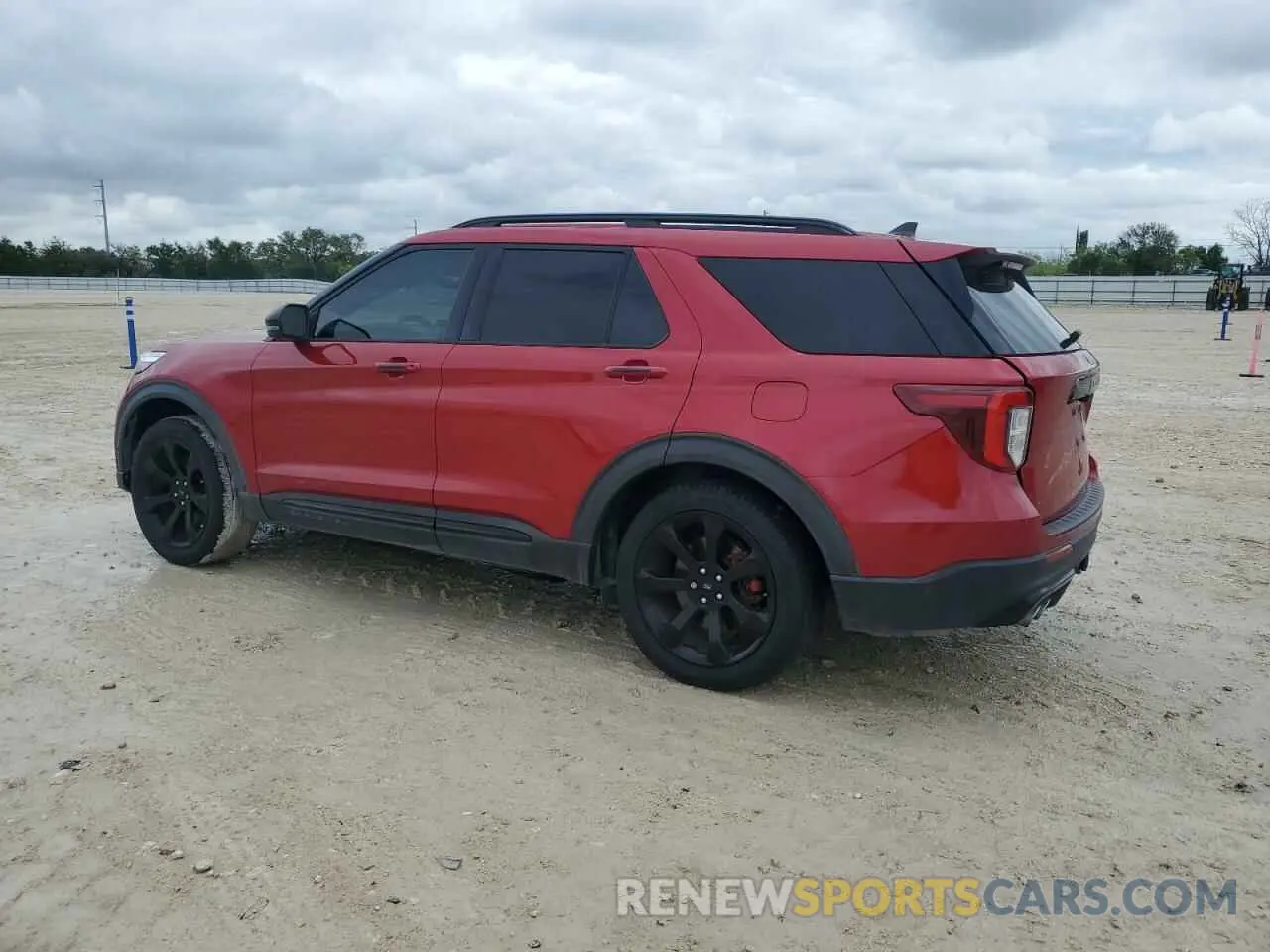 2 Фотография поврежденного автомобиля 1FM5K8GC5MGA94870 FORD EXPLORER 2021