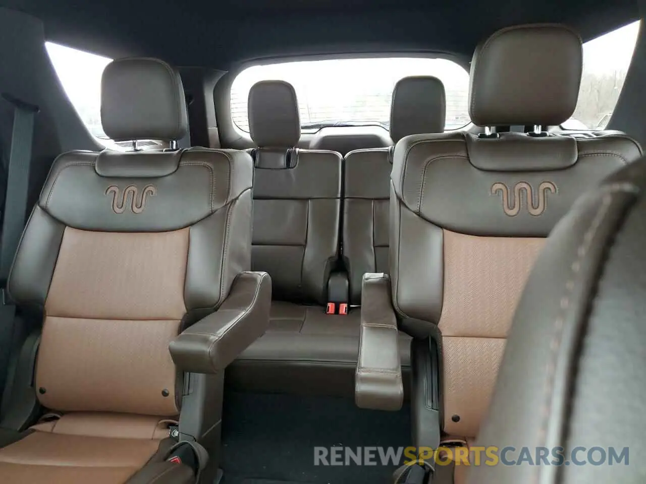 10 Фотография поврежденного автомобиля 1FM5K8LC1MGC28604 FORD EXPLORER 2021