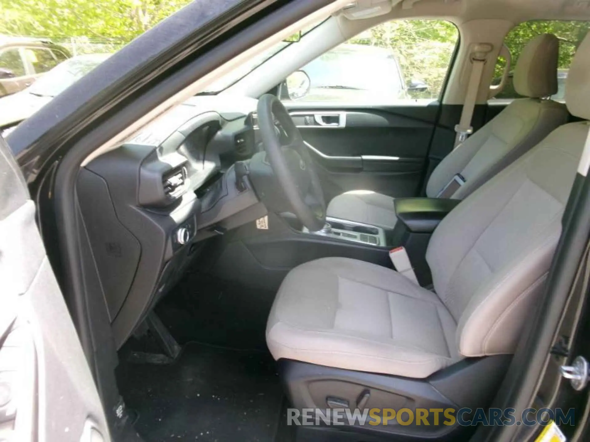 2 Photograph of a damaged car 1FMSK7BH4MGC44841 FORD EXPLORER 2021