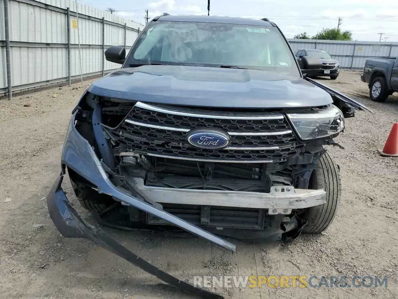 5 Фотография поврежденного автомобиля 1FMSK7DH0MGA52135 FORD EXPLORER 2021