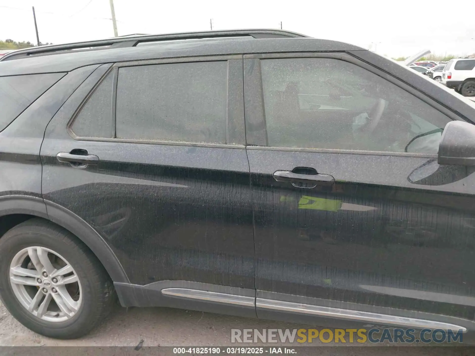 13 Photograph of a damaged car 1FMSK7DH0MGA81540 FORD EXPLORER 2021