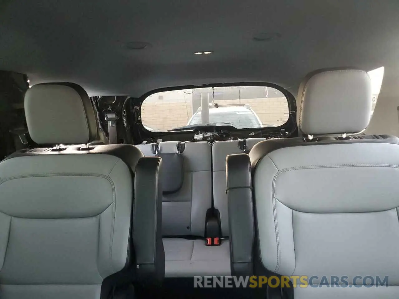 10 Фотография поврежденного автомобиля 1FMSK7DH0MGB02418 FORD EXPLORER 2021