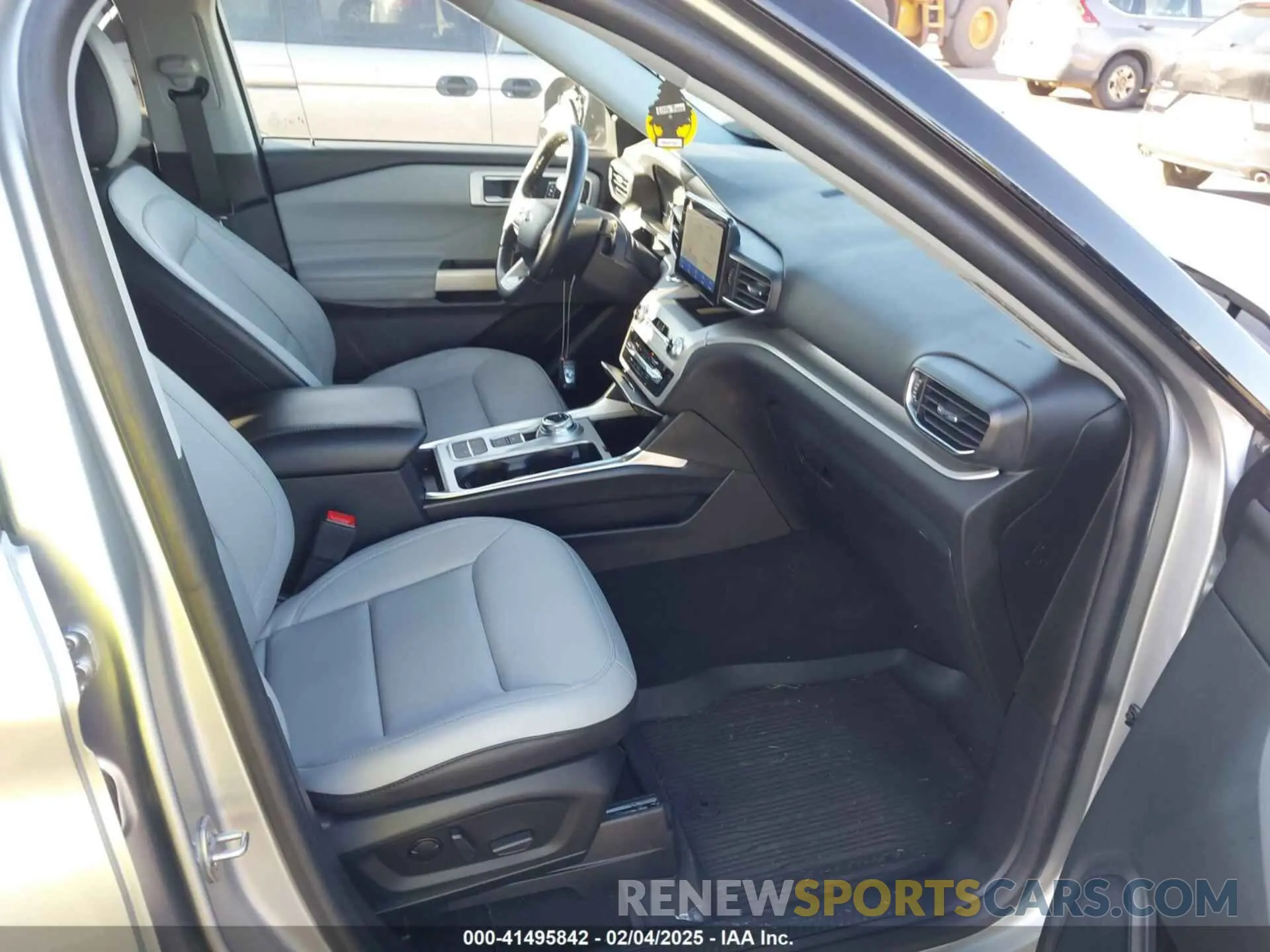 5 Фотография поврежденного автомобиля 1FMSK7DH0MGB71478 FORD EXPLORER 2021